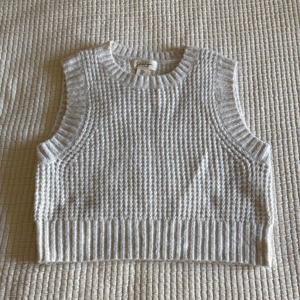 Jessica Simpson sweater tank / M